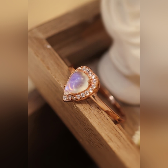100% Authentic Moonstone Teardrop 925 Sterling Silver Halo Ring - Picture 6 of 10